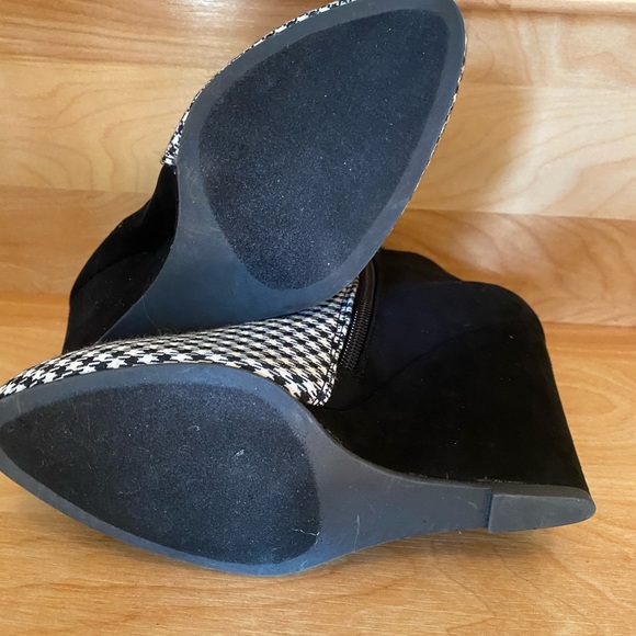 Madden Girl wedge bootie - Picture 5 of 5